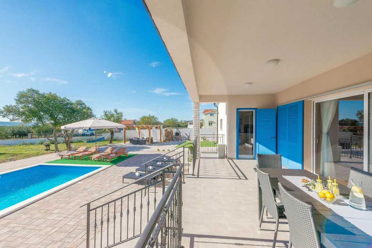 Experience Only The Best - House Kamber Biograd Na Moru Holiday home
