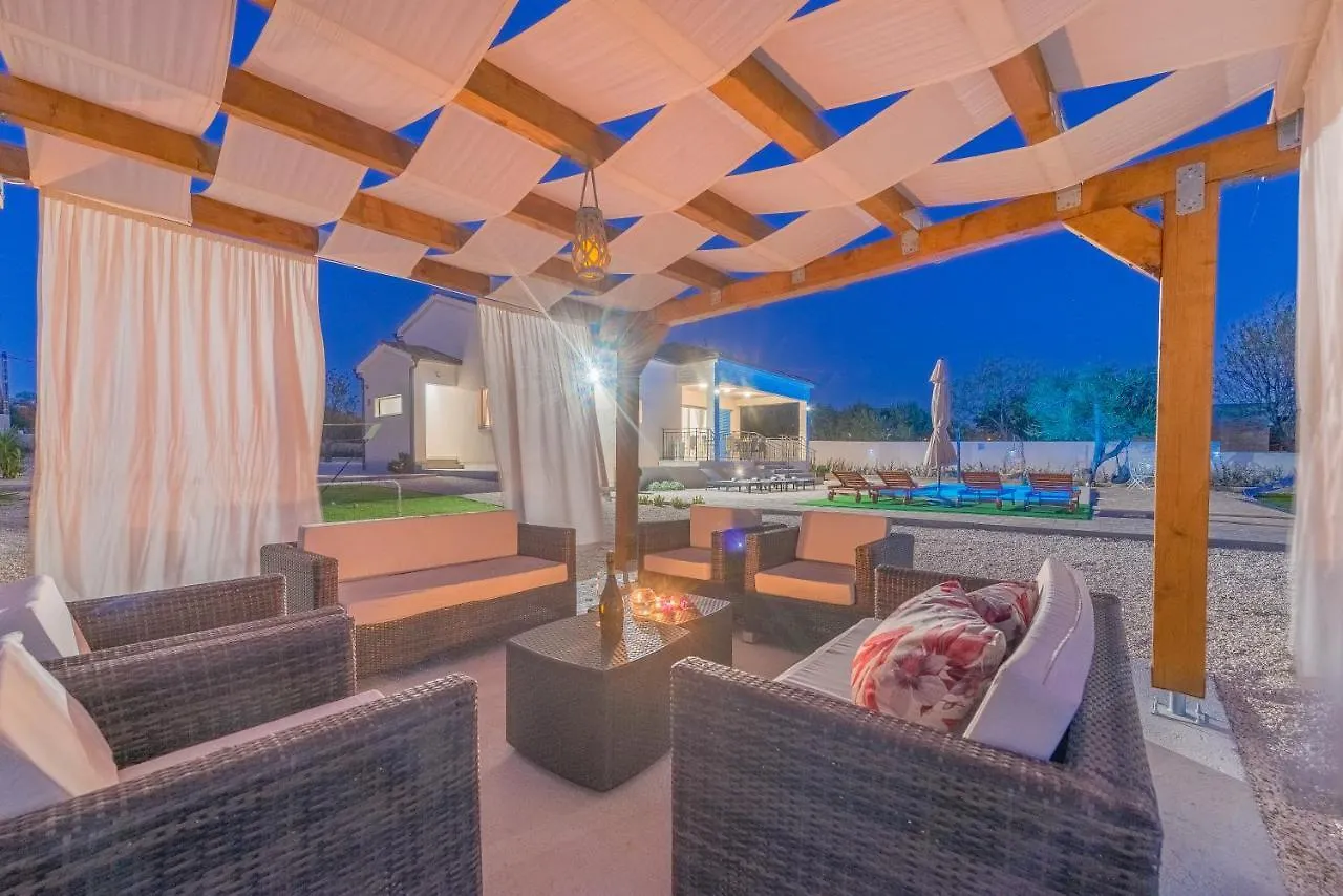Experience Only The Best - House Kamber Biograd Na Moru