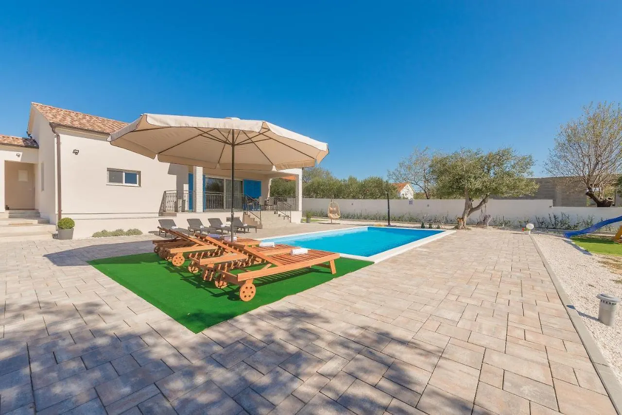 Experience Only The Best - House Kamber Biograd Na Moru
