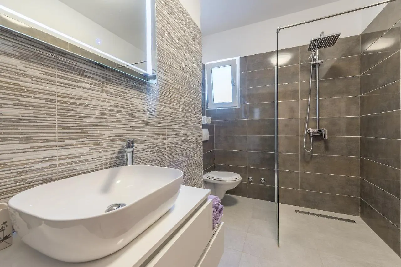 Experience Only The Best - House Kamber Biograd Na Moru Holiday home