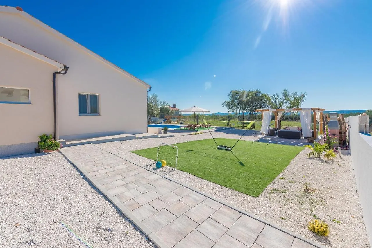 Experience Only The Best - House Kamber Biograd Na Moru 0*,  Croatia